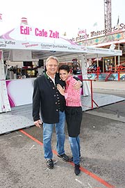 Edmund Eckl mit Tochter Sonja (re.) (©Foto. Martin Schmitz)